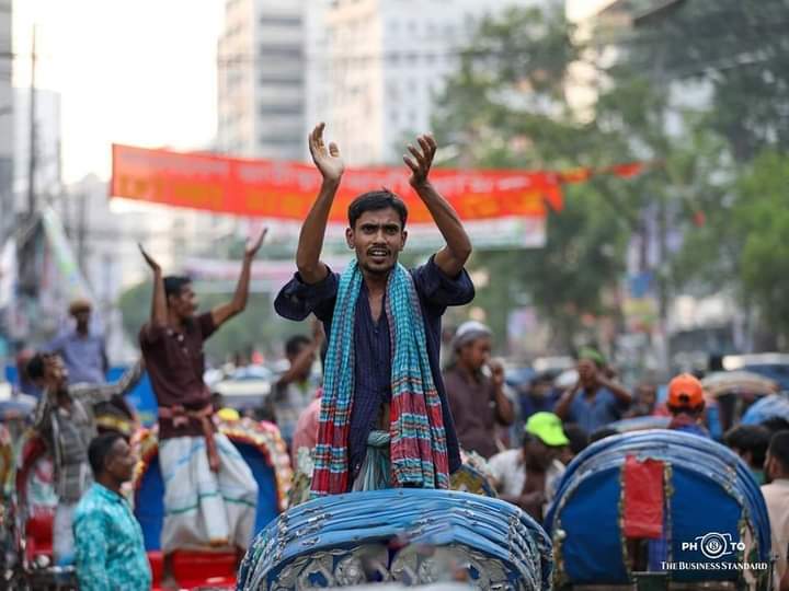 jerin_ismot's tweet photo. They are voters.
They are senior citizens.
They are Rickshaw Puller.
❤ ...
On the streets to get back the #RightsToVote
📷 Newspaper https://t.co/8TEl0QeQ60