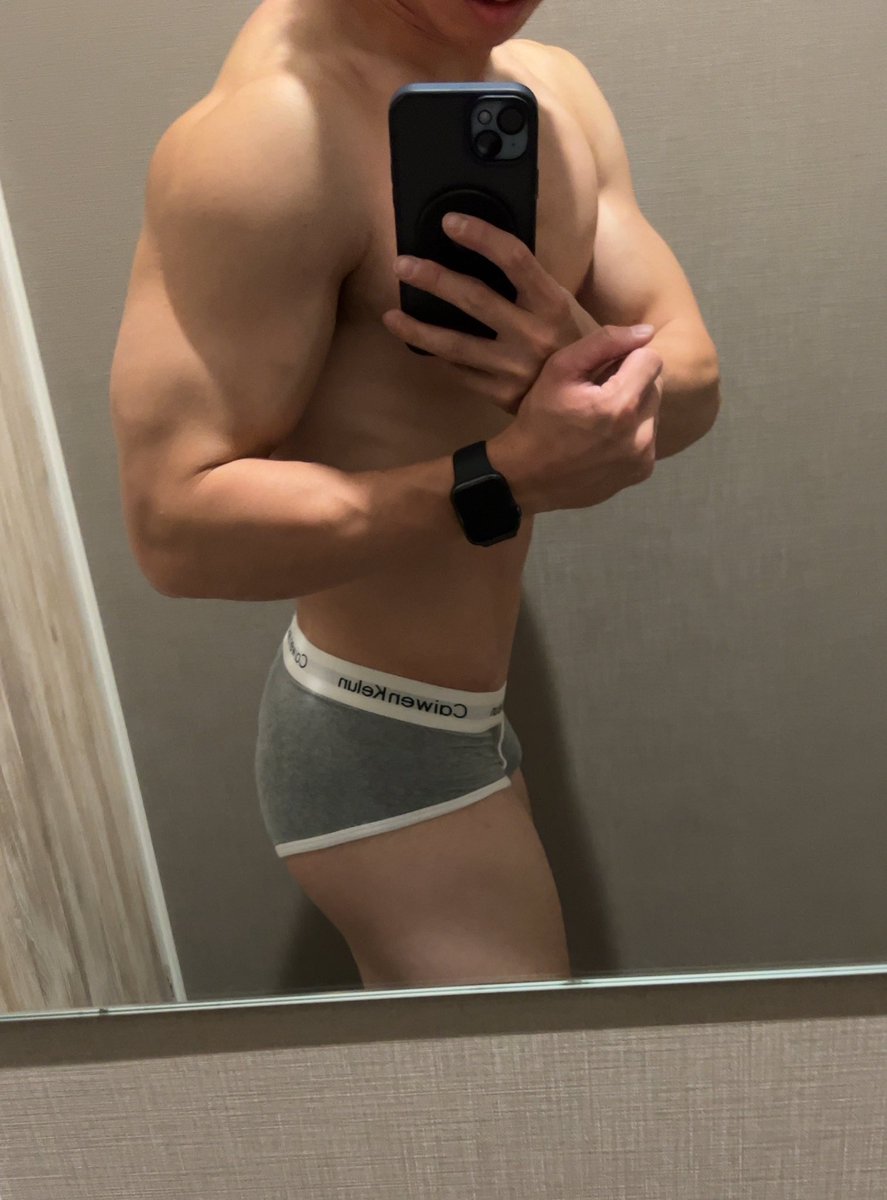 久々の投稿
筋トレしてきた