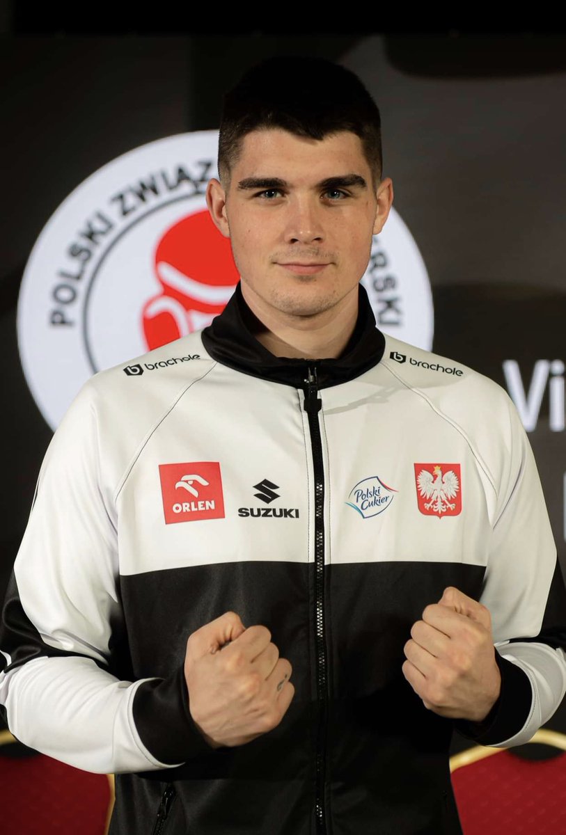 Bodziach_LL's tweet photo. Dwóch pięściarzy Klubu Bokserskiego Legia weźmie w listopadzie (12-19) udział w Mistrzostwach Europy U-22 w Budvie - Bartłomiej Rośkowicz (kat. -63,5kg) i Jakub Straszewski (kat. -86kg) https://t.co/6tqCz0EeZi