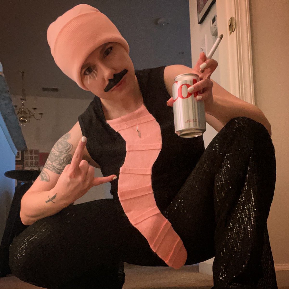 Cassie-la tweet media