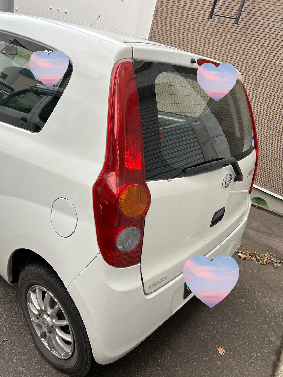 RNgarage_'s tweet photo. 新たな在庫車のご紹介です‼️
2台目のミラです笑笑
#ダイハツ  #ミラ

10万キロ
車検R6.4
すぐ足が欲しい方是非ご連絡ください‼️
今流行りの #軽貨物 用に黒ナンバーに変更済みです‼️

是非一度ご連絡を👍

 #L285V #ミラ
#RNgarage #車売ります #車買います #拡散希望 #中古車 #北海道 #石狩 #札幌 https://t.co/XjZCmGAesP