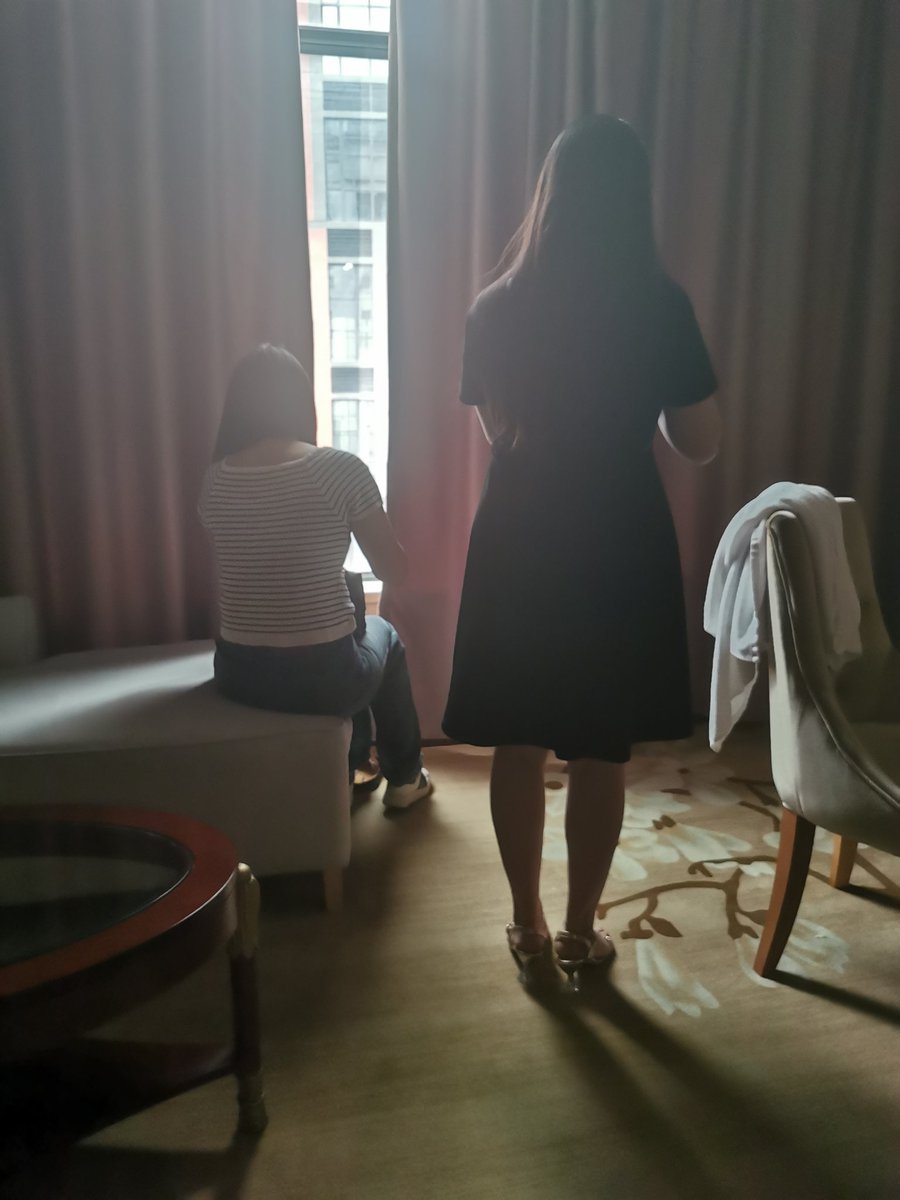 FF70444's tweet photo. 星期67有一起活动的夫妻 单男单女吗 #深圳骚妻 #多人运动 #夫妻交换 #单男3P #夫妻3 https://t.co/sU4HwkNN9n