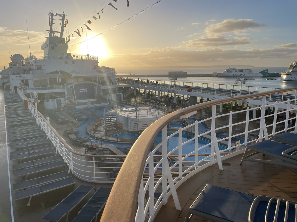 travelblogjamie's tweet image. Good morning from @TUIUK Marella Voyager and the gorgeous Palma de Mallorca. What a beautiful start to the day ❤️ What does your day / weekend hold in store? 

#marella #cruise #travelblogjamje