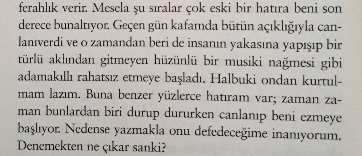 Səhər-səhər Dostoyevski oxuyuram