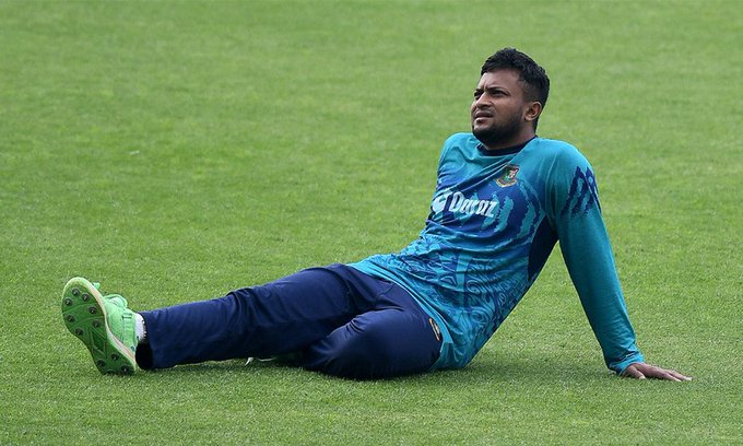 সাকিবের আচরণে অসন্তুষ্ট বন্ড