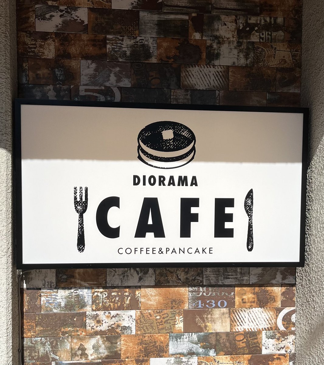 angela_sa062's tweet photo. パンケーキ🥞😋
もうすぐ閉店なのが残念😢
#DIORAMACAFE #パンケーキ #池袋カフェ https://t.co/HhxRf0Ldx4