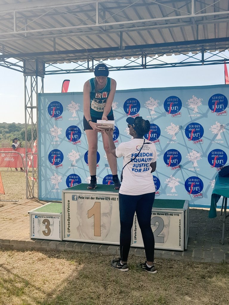 #Run4HumanRights winners received Ubuntu Vision ethical sunglasses made from sustainable materials by @balloCT and celebrating #HumanRights75!  🎉 

See the world differently😎. #StandUp4HumanRights every day.