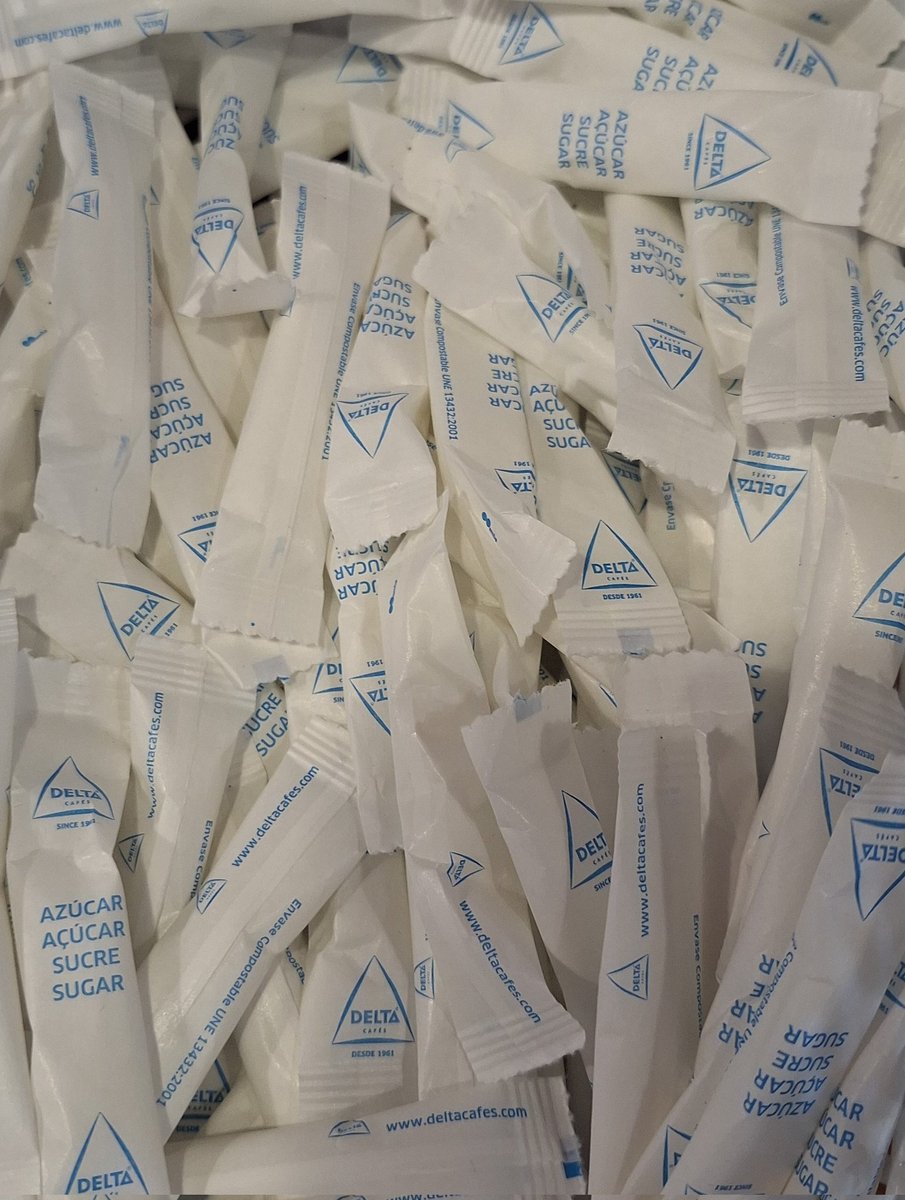 Thonycerda's tweet photo. Si voleu invitacions per "Cel blau" demanau per privat
Se regalan invitaciones a "Cielo Azul" información por privado. #CieloAzul #CelBlau https://t.co/GypVT6qwiS