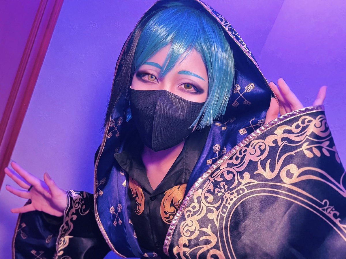 ramune209394288's tweet photo. 🏷️失礼します〜💀🦈

コス初心者ですが来年のDハロまでにたくさんの方と繋がりたいのでぜひフォローお願いします😭😭😭

気になった方or❤️or♻️で無言フォローいきます💦

#レイヤーさんと繋がりたい 
#コスプレ初心者
#twstレイヤーさんと繋がりたい https://t.co/q9gLMBgoqj