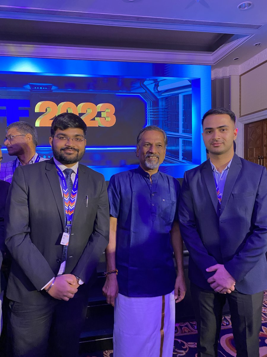 AiSarthak's tweet photo. Shortly before I embarked on a new chapter away from India 🚀, I had the privilege of meeting a titan among leaders and visionaries - Mr. Sridhar Vembu - The Founder of Zoho ❤️ @svembu https://t.co/qBJAgRfCfj