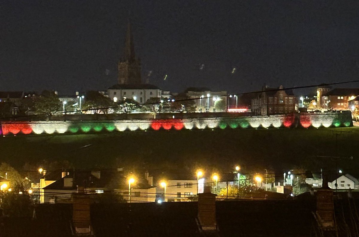 The city walls of Derry lit up last night in the colors of Palestine. 🇵🇸

We stand in solidarity with the Palestinian people - attend marches around Ireland and the world today and show your support. ✊