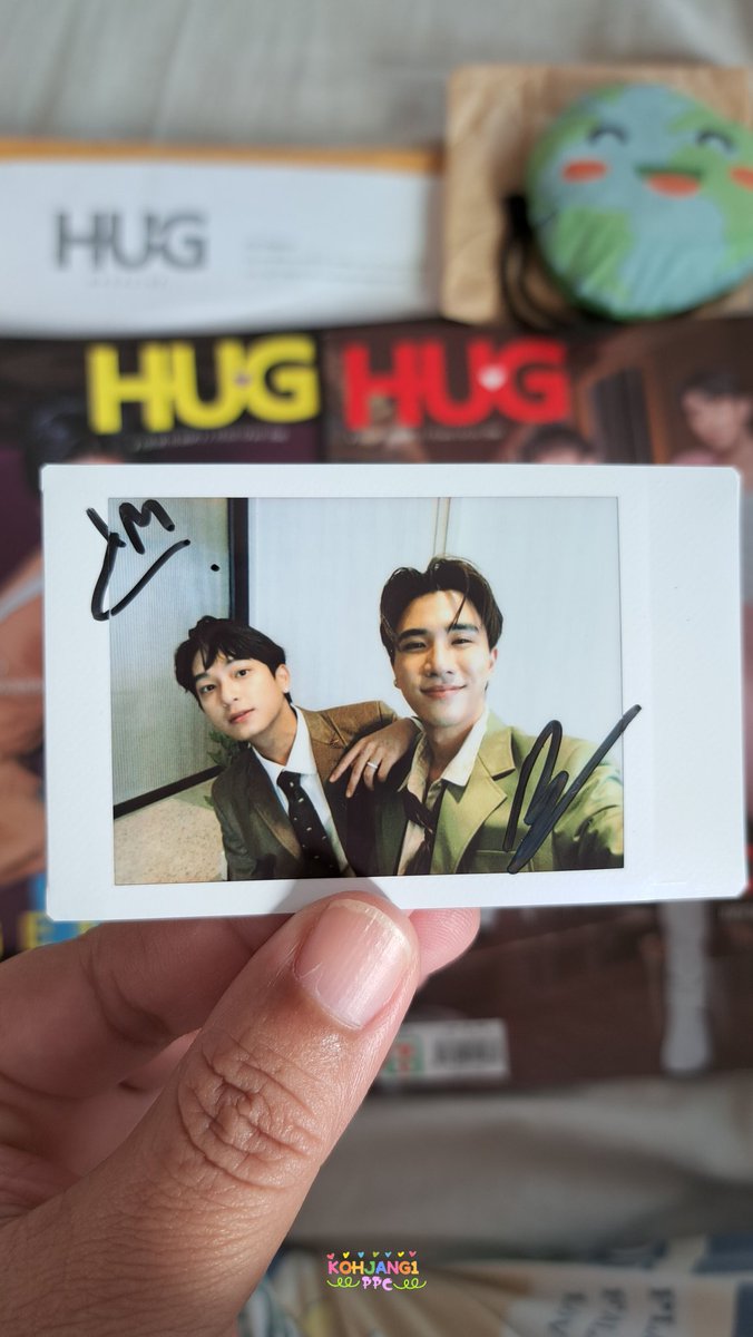 kohjang1's tweet photo. ได้รับของรางวัลจาก @MagazineHug
ตั้งแต่เมื่อวาน ส่งเร็วมาก และให้ของรางวัลมาเยอะเกินคาดมากๆ ขอบคุณสำหรับกิจกรรมดีดีนะคะ 🙏👍
รูปเด็กๆ น่ารักมากกก 🖤💛
#HugmagxPerthChimon
#Hugmagazine
#เพิร์ธชิม่อน #PerthChimon
#PerthTanapon #KDPPE
#ชิม่อนไงจะใครหล่ะ #ChimonWachirawit
#หัวใจในสายลม #DangerousRomance