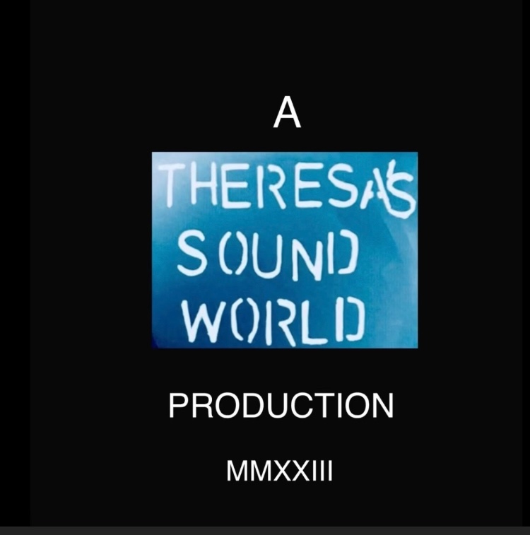 theresa_sound's tweet photo. Lost in Music! https://t.co/XZ8EfUgFIa #MusicBlogger #MusicBlogs 
 #MusicWriter #MusicBlog #TSW #MusicReviews #TheresasSoundWorld  #MusicReviewer #Punk #uk #Psychedelia #UnsignedBands #MusicVlogs #MusicVlogger #Shoegaze #AlternativeMusic #Indie #AlternativeMusicBlog #IndieBlogger https://t.co/pivE8WJilR