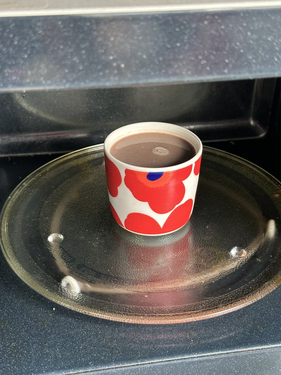 กินกับนอน🤤 tweet media