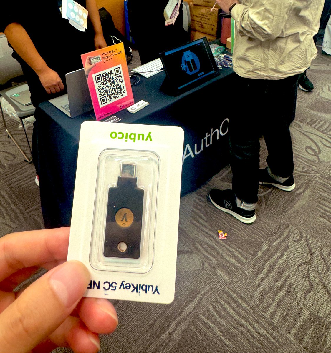 teramotodaiki's tweet image. 抽選でYubikey当たった！ #Auth0 #Okta