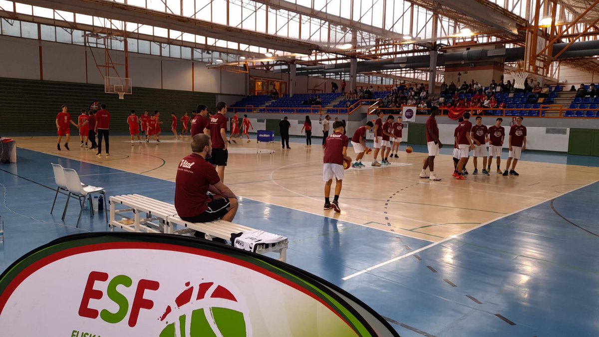 #EUSKNAF2023 🏀 Kadete Maila 🏟 La Granja Kiroldegia 📆 10/28: FINALERDIAK ⏰ 10.00 ⛹️‍♂️ @basketaraba 🆚 @FNBaloncesto ⏰ 12.00 ⛹️‍♀️ @basketaraba 🆚 @FNBaloncesto 📺 m.twitch.tv/sugarraklaudio