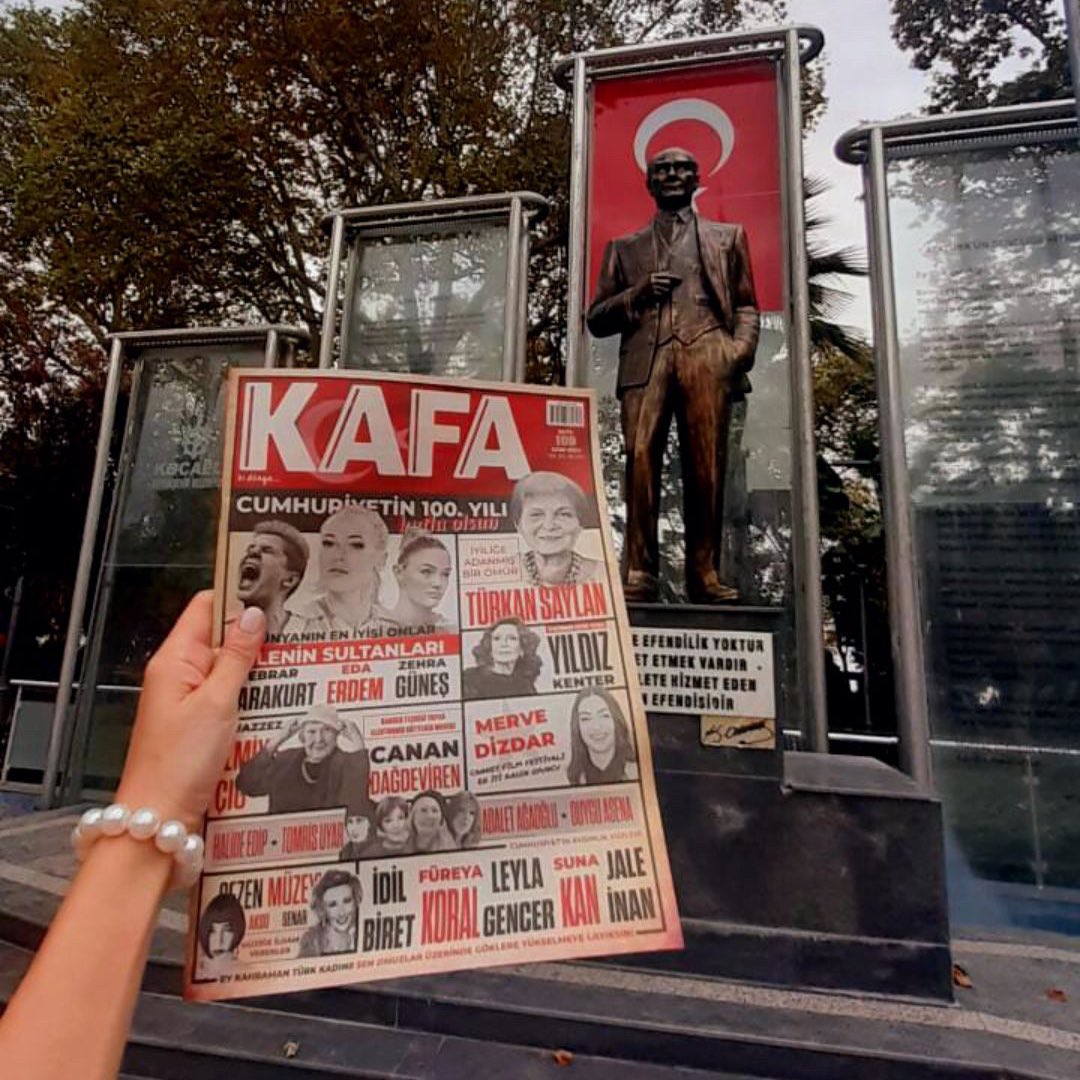 kafadergisi's tweet photo. "Ey yükselen yeni nesil! İstikbal sizindir. Cumhuriyeti biz kurduk; onu yükseltecek ve devam ettirecek sizsiniz!" https://t.co/X6w4Wzvz0I
