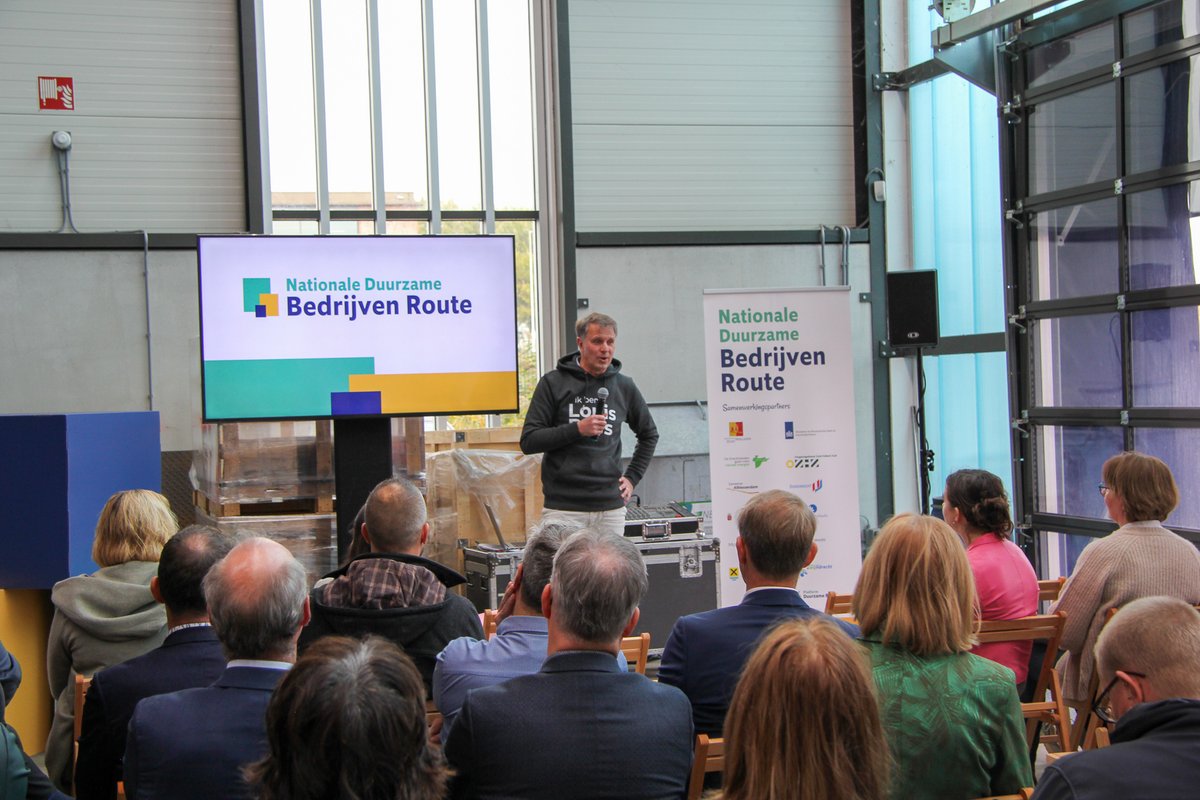 Ga van 16 tot en met 30 november op bezoek bij een duurzaam bedrijf! Het bespaart je veel online uitzoekwerk, het biedt misschien wel nieuwe (netwerk)mogelijkheden én je krijgt handige tips en tricks waar je zelf ook mee aan de slag kunt: platformduurzamebedrijven.nl/bedrijven/