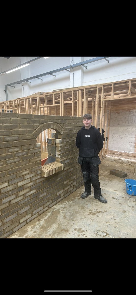 We have some great natural talent, from our new level 1 multi trade, outstanding work guys , you should be super proud 👏🏼👏🏼 #construction #bricklaying #skills #education #nptcgroupofcolleges #caerau #nptcmaesteg