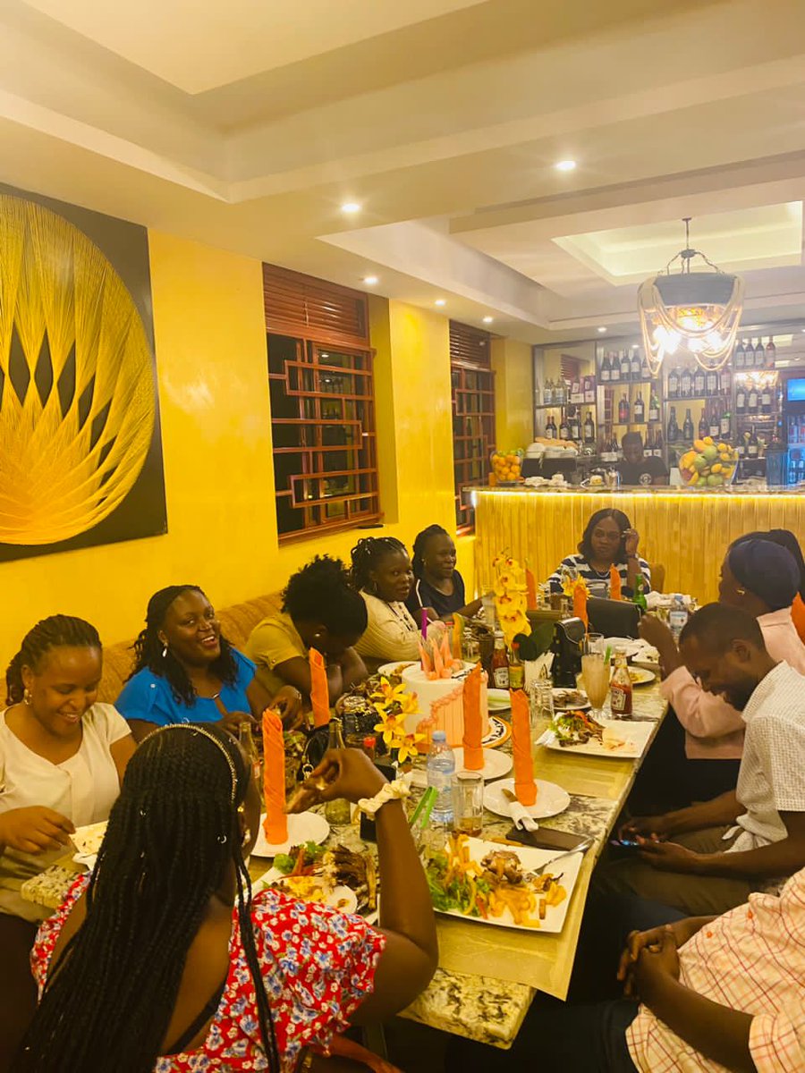 Are you looking for a scenic, peaceful & charming place for a family day out???
🔖Birthday party 
🔖Baby Showers 
🔖Party 
Sign Cuisine Naguru has you covered.
📱0709775301
#weekendescape #weekendfeast #memoriesmade #weekenddelights #weekendindulgence #qualitytime #familydinings