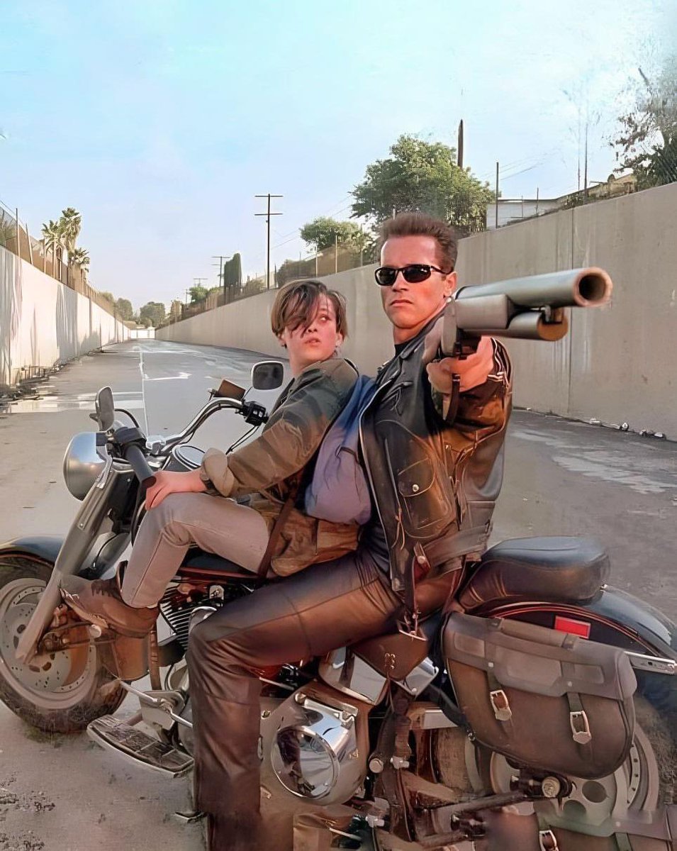 LobiNzambe's tweet image. Le titre de ce film en commentaire 

✍️