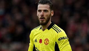Fire1Football's tweet photo. 🚨BREAKING🚨 David De Gea could be making a return to Manchester United on a short-term deal!🔴 We're excited to see what the former captain brings to the team! #MUFC #DavidDeGea #PremierLeague #CHEO #cheouytin #follow https://t.co/1F3BHmT9G0