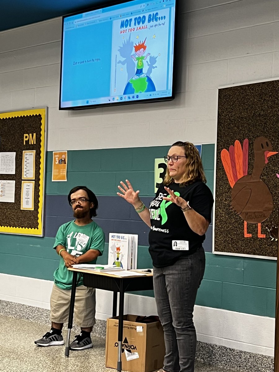 AD_educator's tweet image. This last week our Kindergarten students had a visit with Mrs. Jennifer Earles and Mr. Jesse Pollock to learn about dwarfism. The month of October is Dwarfism awareness month. Our Eagles wore green in honor of the month and fellow classmate.
