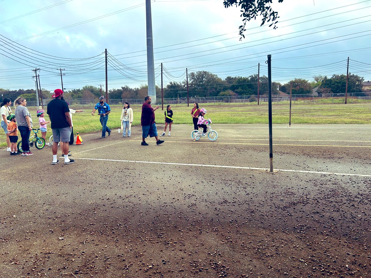 Such a fun and productive Bike Rodeo. Shout to Officer Orosco, PTA, teachers &amp; staff, safety patrols, parent and student volunteers for making it run smoothly!🚴🏽🚴🏽‍♀️🥇🥈🥉#WeAreGalm
<a href="/NISDGalm/">Galm Elem School</a> <a href="/NISDBrennan/">Brennan High School</a> <a href="/NISD_PE/">NISD PE</a> <a href="/SATXPolice/">San Antonio PD</a>