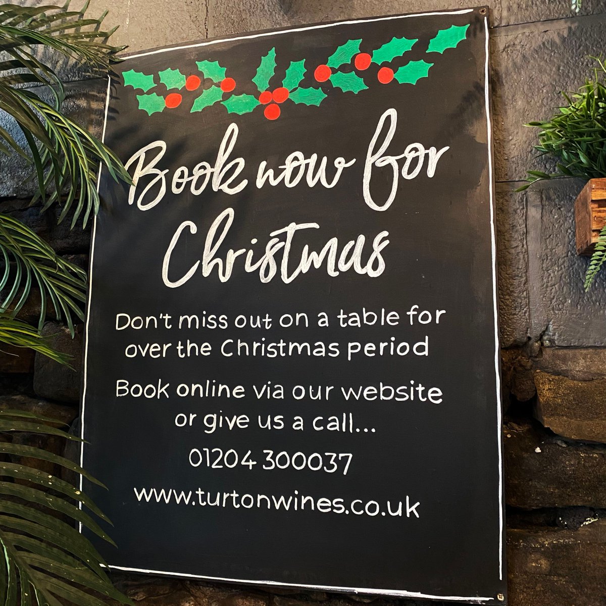 CHRISTMAS BOOKINGS AT THE SLAUGHTERED HOUSE🎄
We've already started to have some bookings for the festive period roll in...
Make sure you book your table sooner rather than later to avoid disappointment!