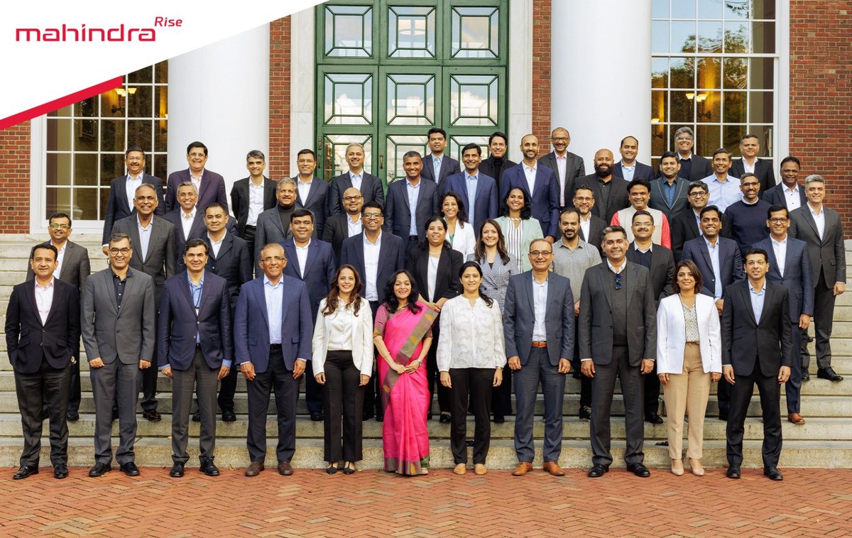 The Mahindra Future Shapers batch of 2023 was joined by Mahindra leadership at @HarvardHBS earlier this month. The ‘Mahindra Universe Program’ at Harvard Business School has been running for 13 years now, this year was led by Professor @RanjayGulati. This week-long session at