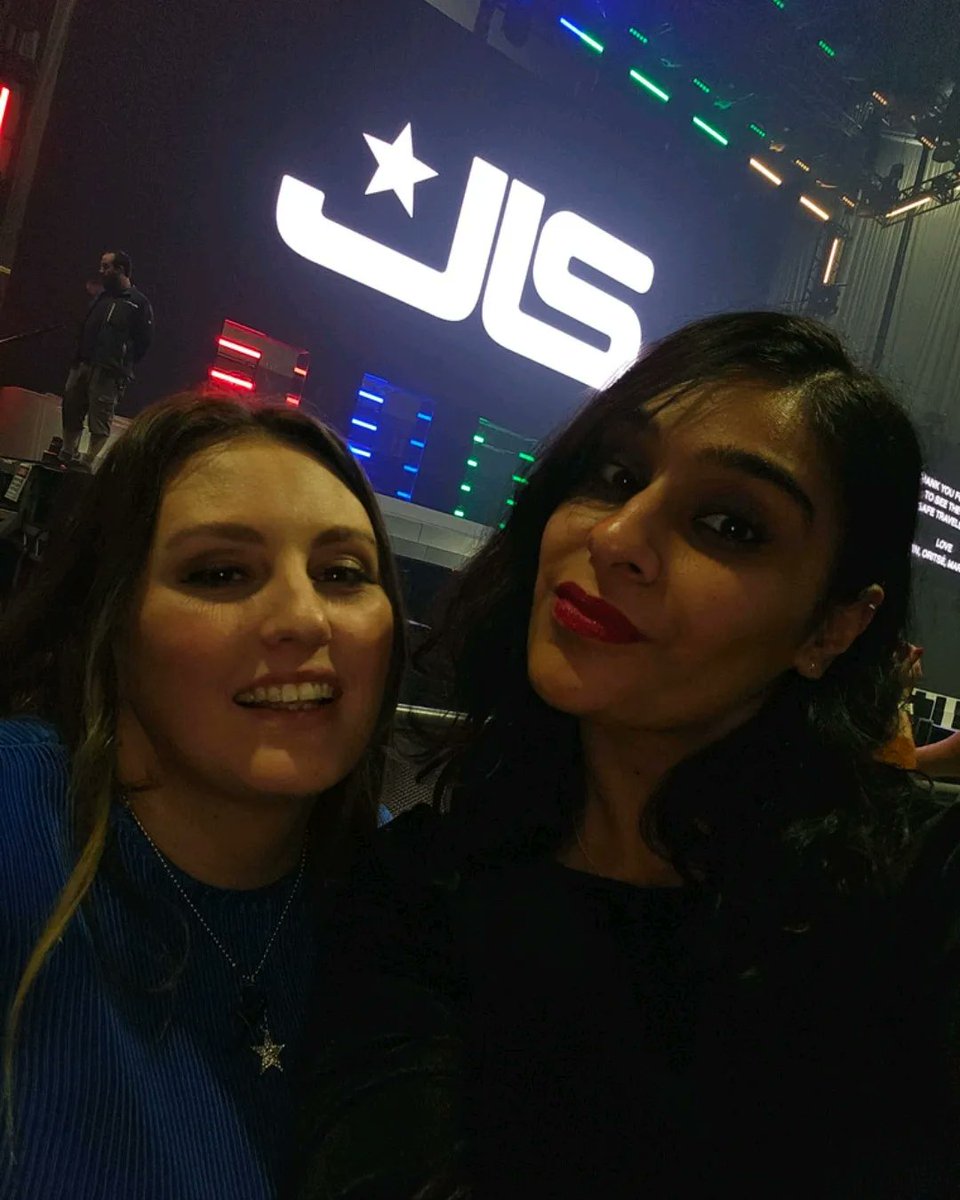 BhamJLSters's tweet photo. Ready for these vibes again tonight #BhamJLSters 
💙💛💚❤️
K♡ https://t.co/Al5ayDUKws