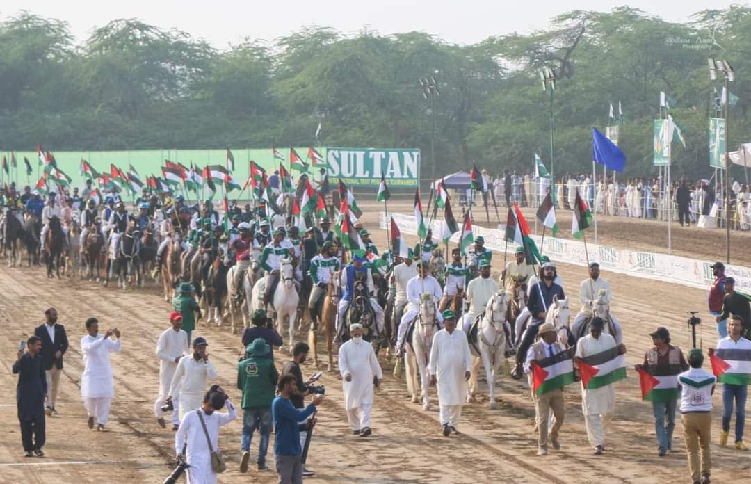 سلطان انٹرنیشنل نیزہ بازی ٹورنامنٹ کے موقع پر صاحبزادہ سلطان کی قیادت میں فلسطین کے نہتے شہریوں سے اظہارِ یکجہتی کیلئے یکجہتیِ فلسطین مارچ

<a href="/SahibzadaSulta1/">Sahibzada Sultan M A</a> 
<a href="/SultanBahadarAz/">Sultan Bahadar Aziz</a> 

#Palestine