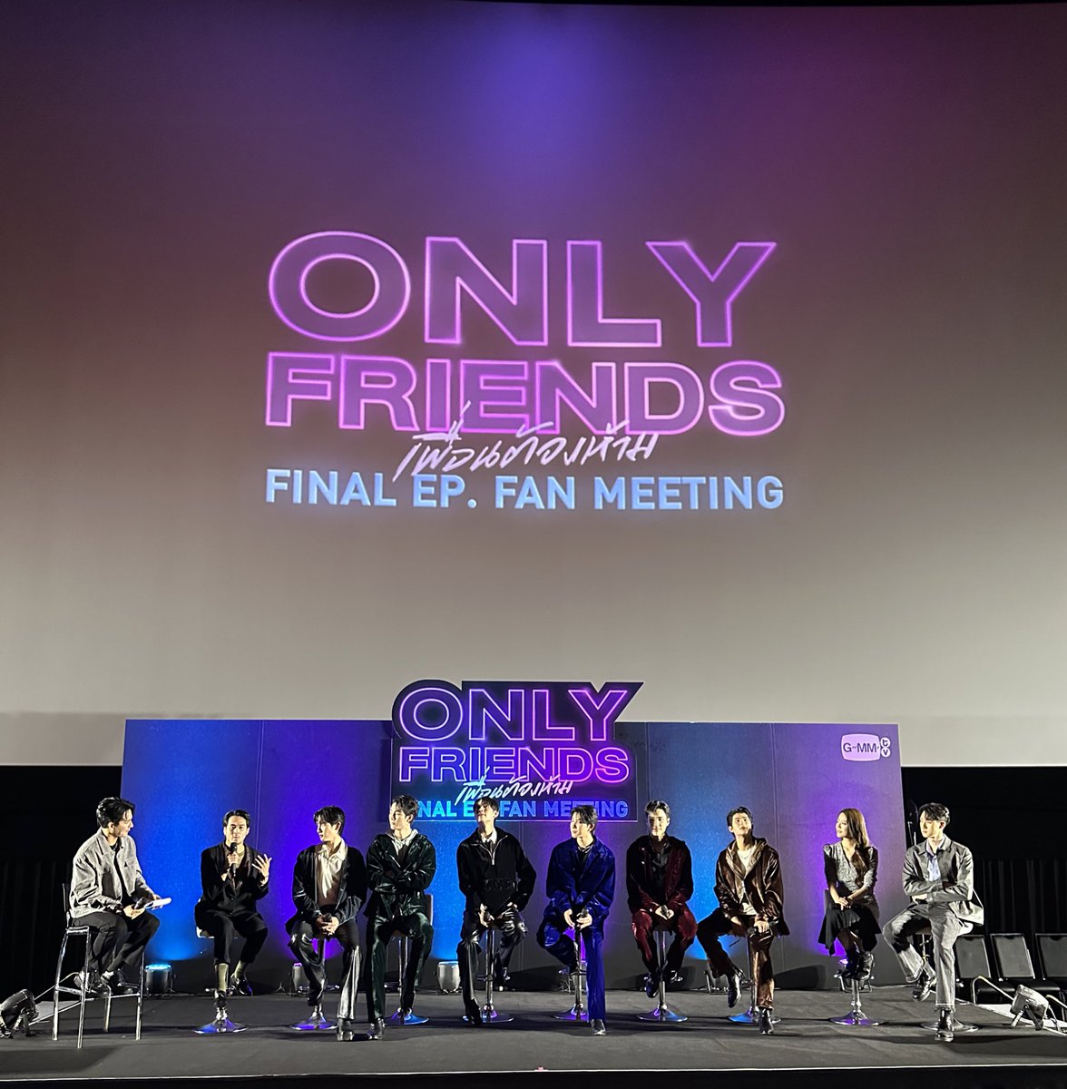 พูดคุยกันยังสนุกขนาดนี้ #OnlyFriendsSeriesFinalEP คืนนี้จะสนุกขนาดไหน ต้องรอดูให้ได้เลยน้าาาา 

#GMMTV