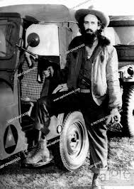 Cada colaborador desde su puesto de trabajo da lo mejor de sí para salvaguardar la salud del pueblo venezolano inspirados en el legado de Fidel #CamiloVive  #TodosSomosCederistas #CubaPorLaVida #CubaCoopera <a href="/cubacooperaven/">Brigada Médica Cubana en Venezuela</a> <a href="/MINSAPCuba/">Ministerio de Salud Pública de Cuba</a> <a href="/japortalmiranda/">José Angel Portal Miranda</a> <a href="/MinSaludVE/">MPPSalud</a> @cubacooperabol2