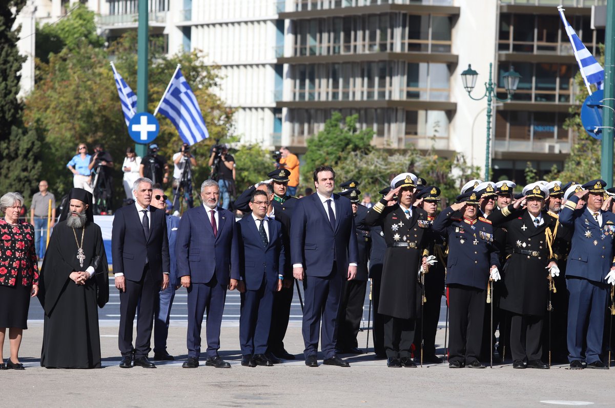 Τιμητικές εκδηλώσεις για την επέτειο της 28ης Οκτωβρίου 1940 από την Περιφέρεια Αττικής. Στη δοξολογία και στη σχολική παρέλαση ο Περιφερειάρχης appurl.io/W2v81ysxlh