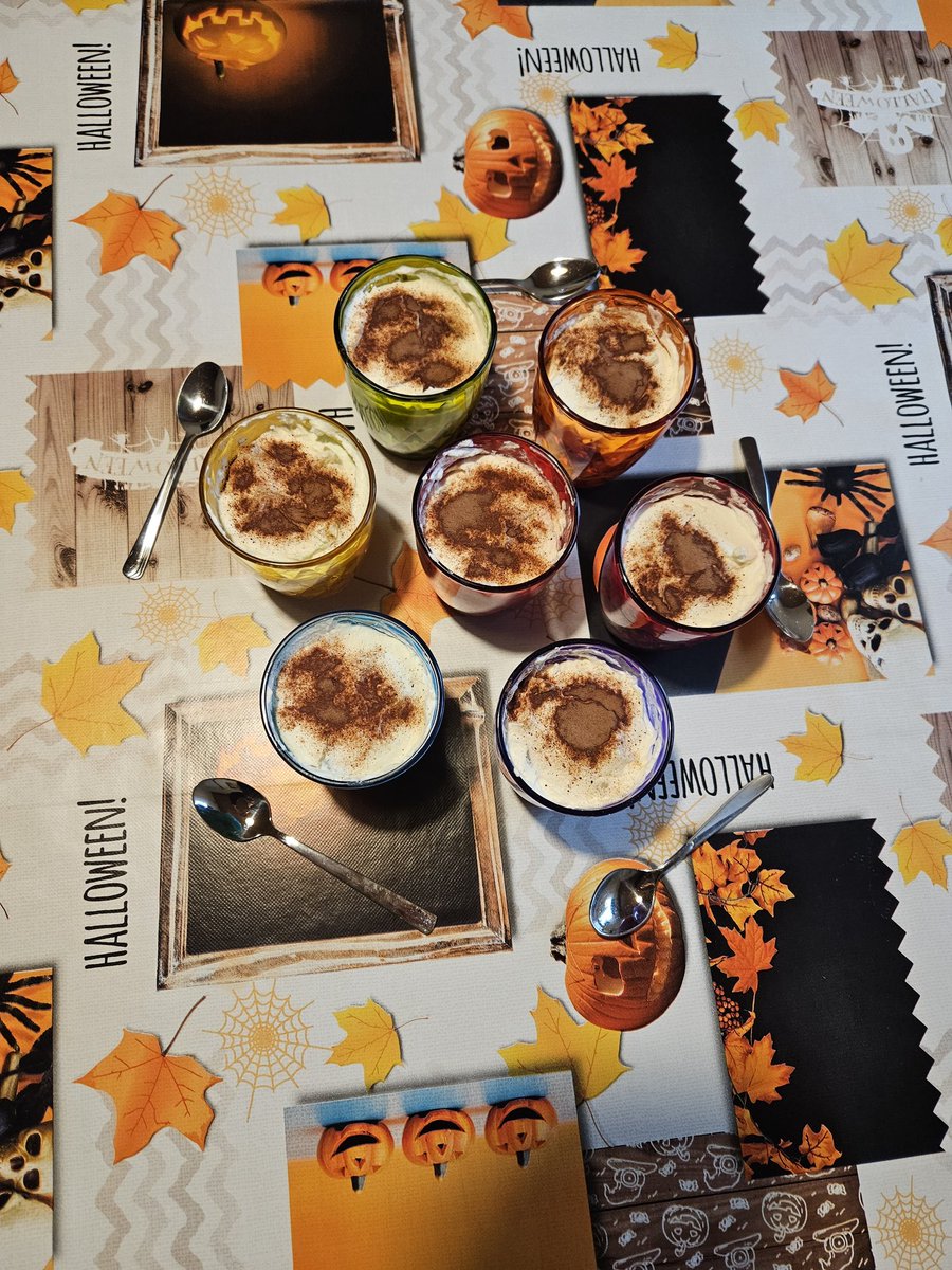 SmarterThanMyPhone tweet media