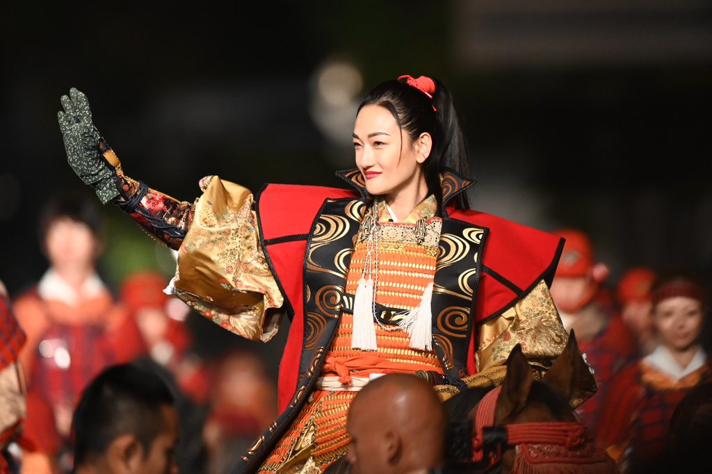 Mulboyne's tweet photo. Ai Tominaga became the first woman to take the role of Takeda Shingen at the Shingen-ko Festival in Kofu City. She made quite an impact. https://t.co/eCqjAOAccS