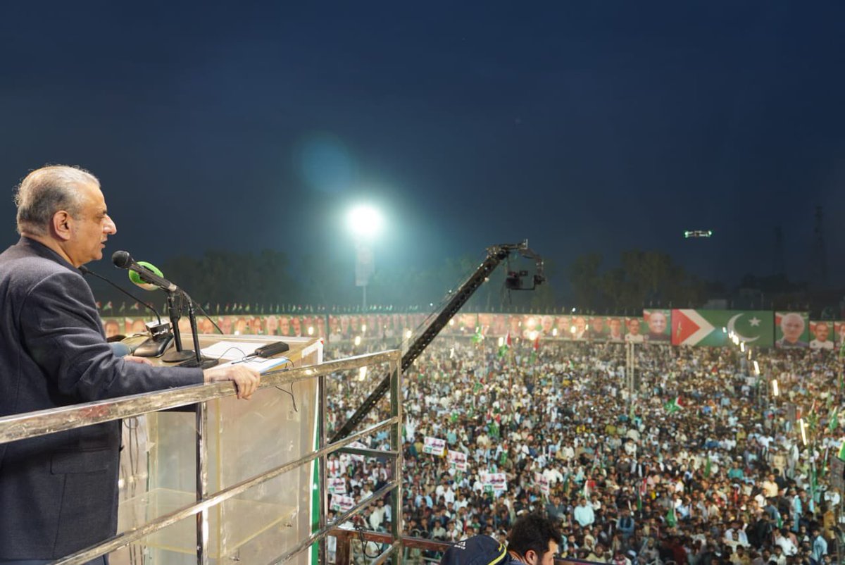 sanaadeel15's tweet photo. صدر استحکام پاکستان پارٹی عبدالعلیم خان کا جہانیاں کی عوام سے خطاب۔
#IPPInKhanewal https://t.co/pPFj7Gj0F4