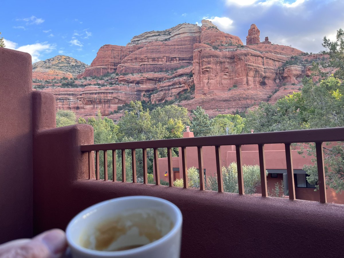TimCarrigan's tweet image. Morning coffee in Sedona with a great view!  @spann