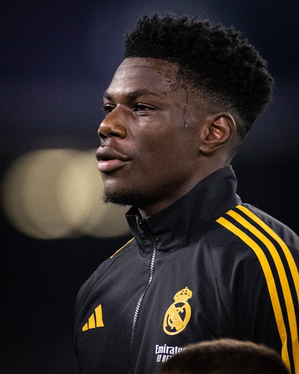 (fan) Trunks tweet media