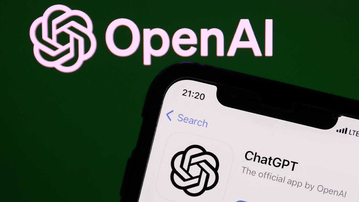 MultiplatformAI's tweet photo. Why Corporations Seek Alternatives to OpenAI in the Generative AI Landscape
#AI #AItechnology #artificialintelligence #capacityconstraints #costeffectivestrategies #diversifyingLLMusage #llm #LLMcompetition #machinelearning #MetaandGooglesLLMs
https://t.co/FHavvl9dKW https://t.co/rM2S8Hr9Sk