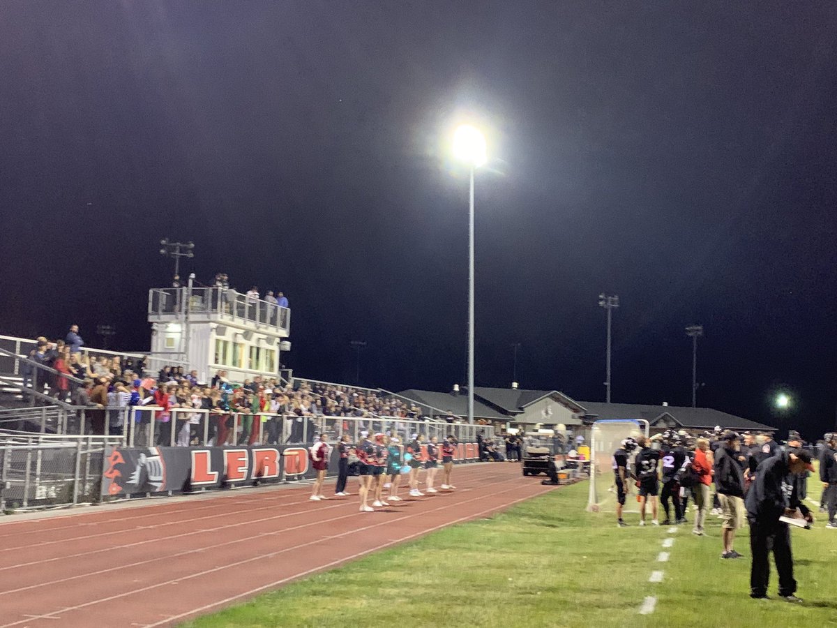 Great win by our <a href="/LeRoy_CSD/">Le Roy Central School District</a> boys varsity football team last night!! #WERLR