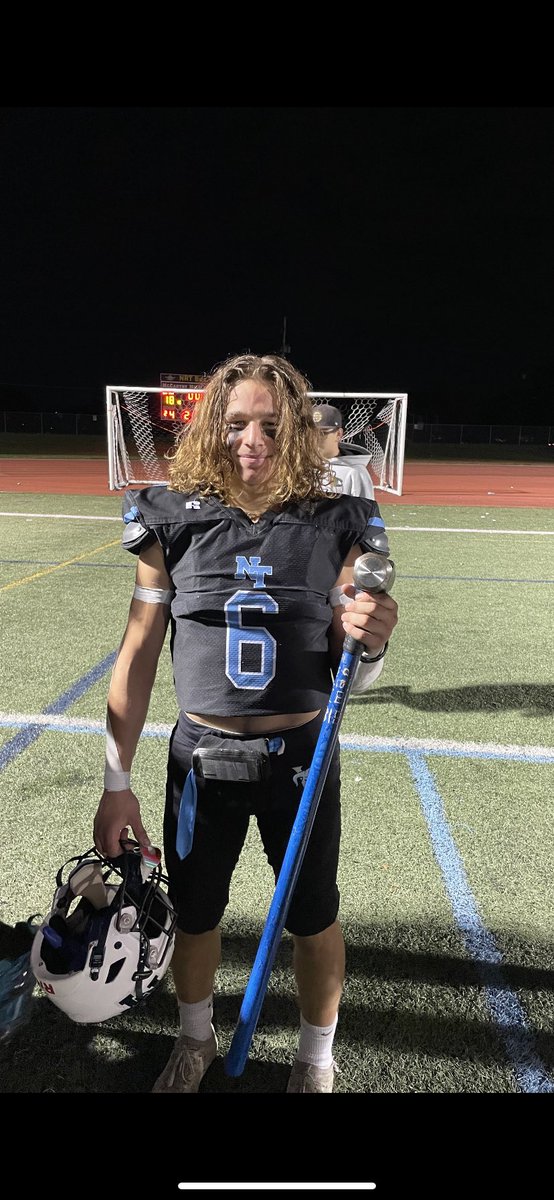 CoachDanny4's tweet image. This young man deserves endless recognition

Anthony Panetta stands at a solid 5’5” 120 pounds, and is pound for pound one of the smartest, toughest and hardest working young men I have ever coached.

He is an unbelievable football player, but more importantly a great young man!