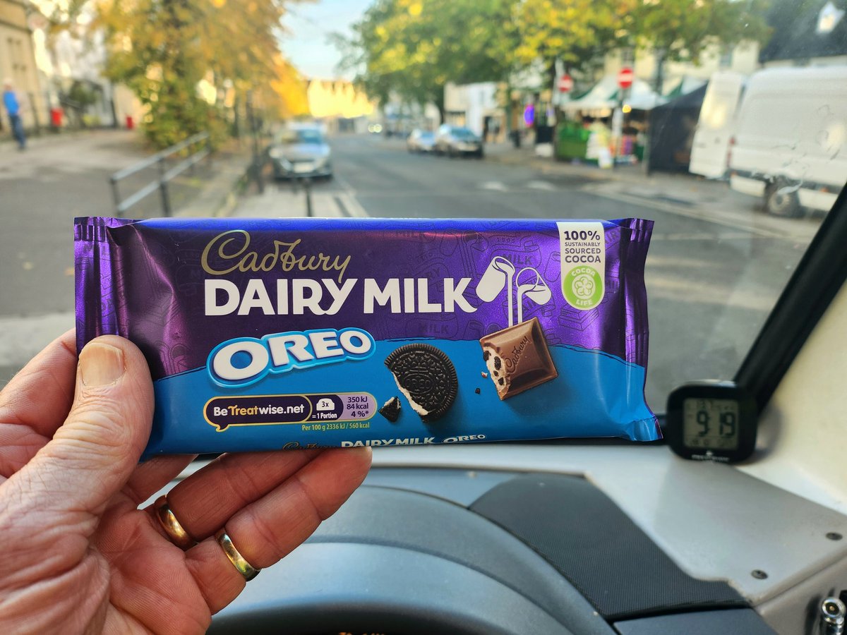 AdamLethbridge's tweet photo. Love driving community buses, I did a Witney shift today with @WoctBus and was presented with this by 98 years young local resident, bus regular and piano legend Dennis 'The Bishop of Witney' Bishop π #communitytransport #localbuses #randomactsofkindness https://t.co/93N9PUXaqQ