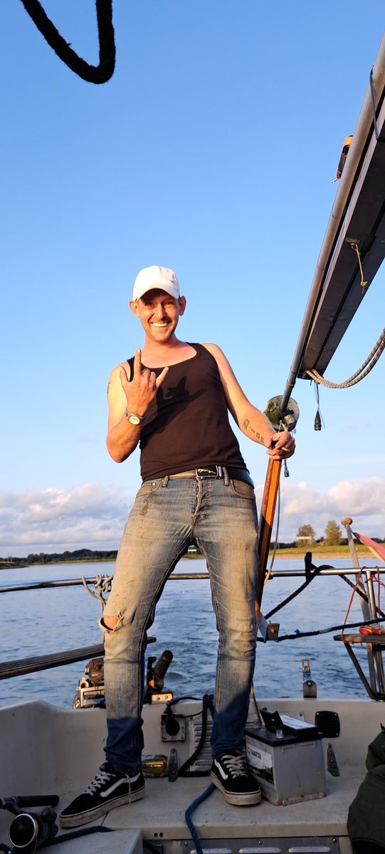 Twaneefde's tweet photo. Lekker varen vandaag https://t.co/S3h5Ehrjry