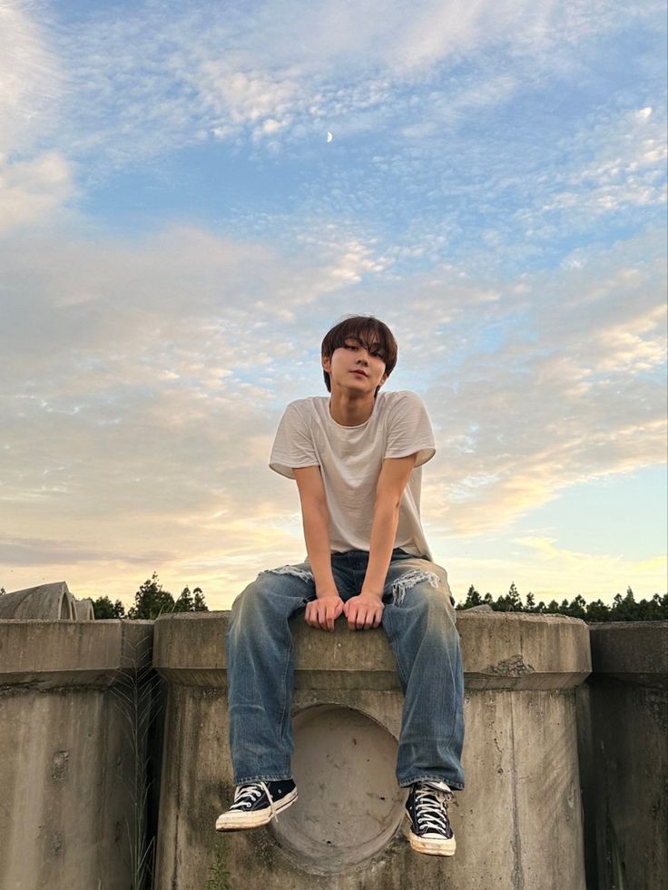 chocolatestrabw's tweet image. [🌻💛]
Looking for #interactivemoots or
#kpopmoots !

-xy, xvy , filo
-she, her
-taurus, introvert
-engene, moa , once , stay, bunnies, dives , le serrafim and etc.
-any fandom is welcomed

Also looking for a oomfie! :((

♡/↻ are very much appreciated/to boost

Thankyou!
[🌻💛]