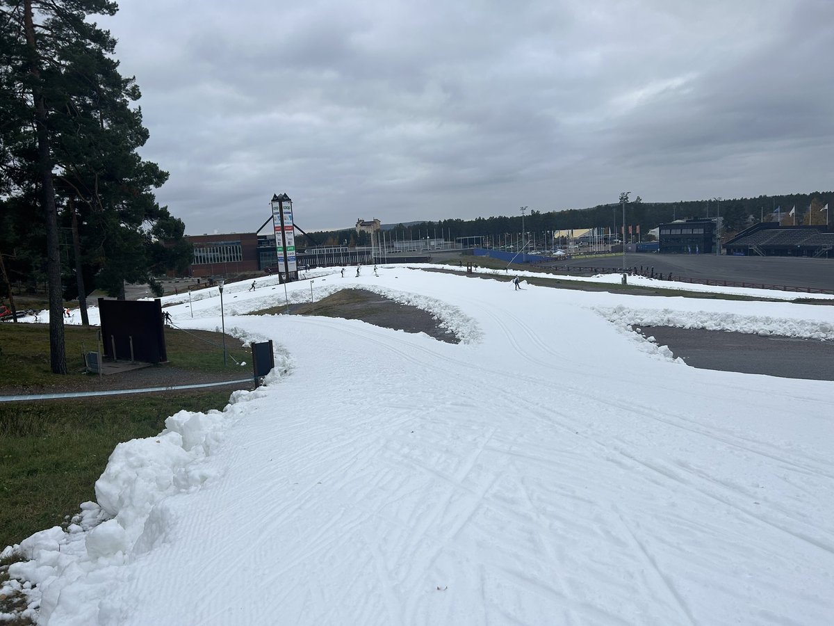 Skidpremiär på Lugnet