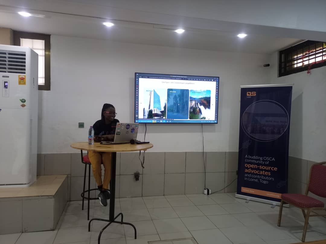 Lamiye19_dev's tweet image. Open Source Day Lome 2023!

Ça commence bientôt, 🏃🏃‍♀️🏃🏃‍♀️ dépêchez vous. J&apos;y suis avec @IAmedji , @DibeRebecca , @martinoyovo , @abla_agunyo , @kpoti_a ,@gausoft_ , @AmouzouBella et d&apos;autres.

#Hackotoberfest #HackotoberfestLome #Tdev #OSCA #TgTech #Tech