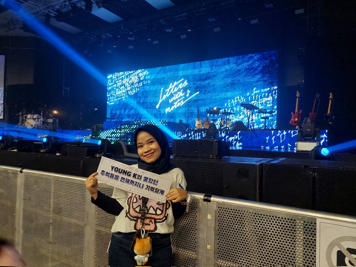 gittaugista's tweet photo. #LetterWithNotesinJKT #Letters_With_Notes_inJKT #YoungK https://t.co/kKnQRdlOtb