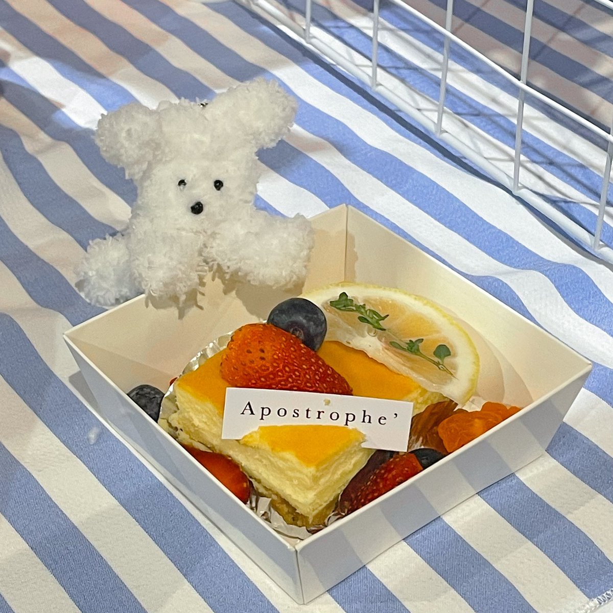 🍰
<a href="/apostrophe_hkt/">𝐀 𝐩 𝐨 𝐬 𝐭 𝐫 𝐨 𝐩 𝐡 𝐞 ’®</a> #YOLOartmarket2023